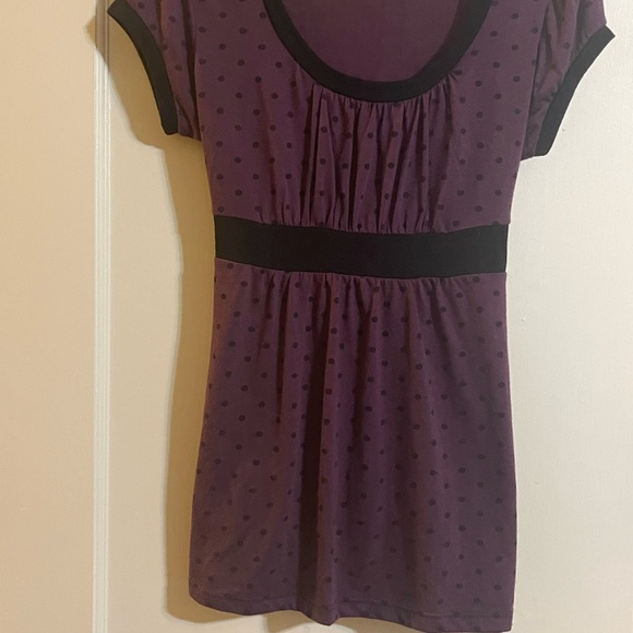 Hiatus purple polka dot top. Size large. Tie in back.  Good shape - Picture 4 of 4